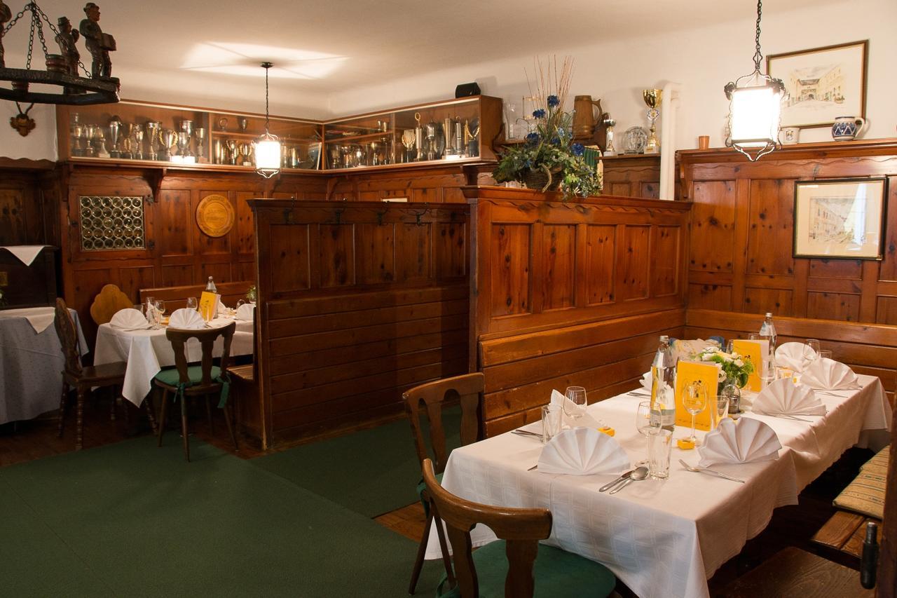 Gasthof Manner Perg Extérieur photo